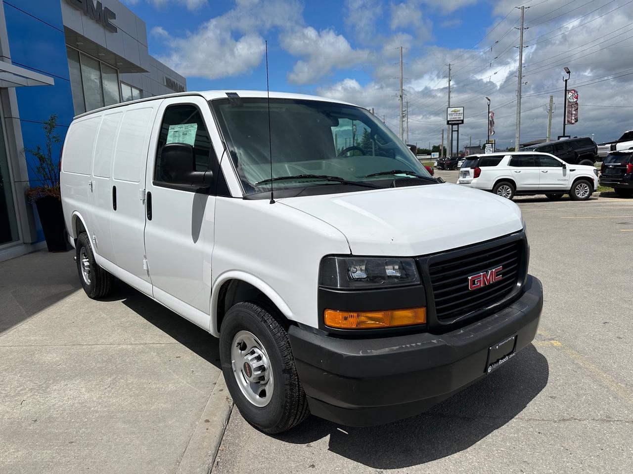 2026 GMC Savana 2500 Work Van Rear-Wheel Drive Cargo Van Photo
