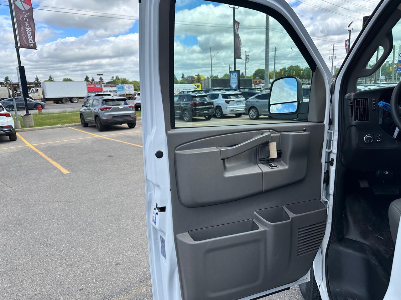 2026 GMC Savana 2500 Work Van Rear-Wheel Drive Cargo Van Photo