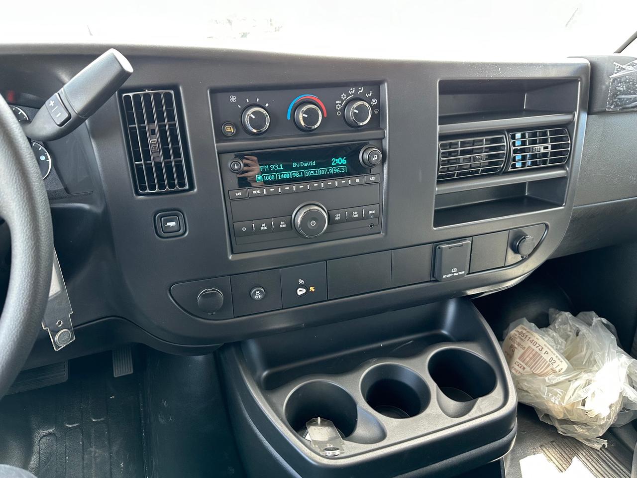 2026 GMC Savana 2500 Work Van Rear-Wheel Drive Cargo Van Photo