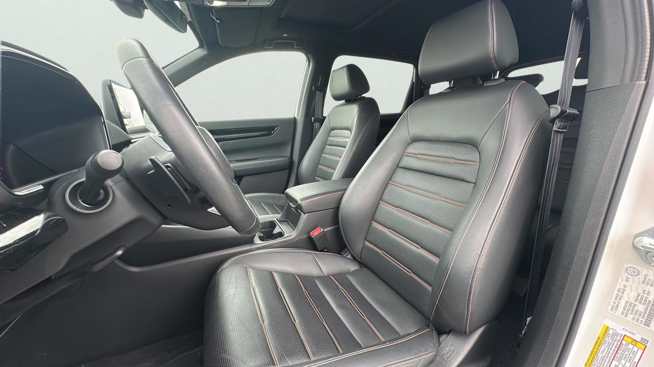 2024 Honda CR-V Hybrid Touring AWD Photo