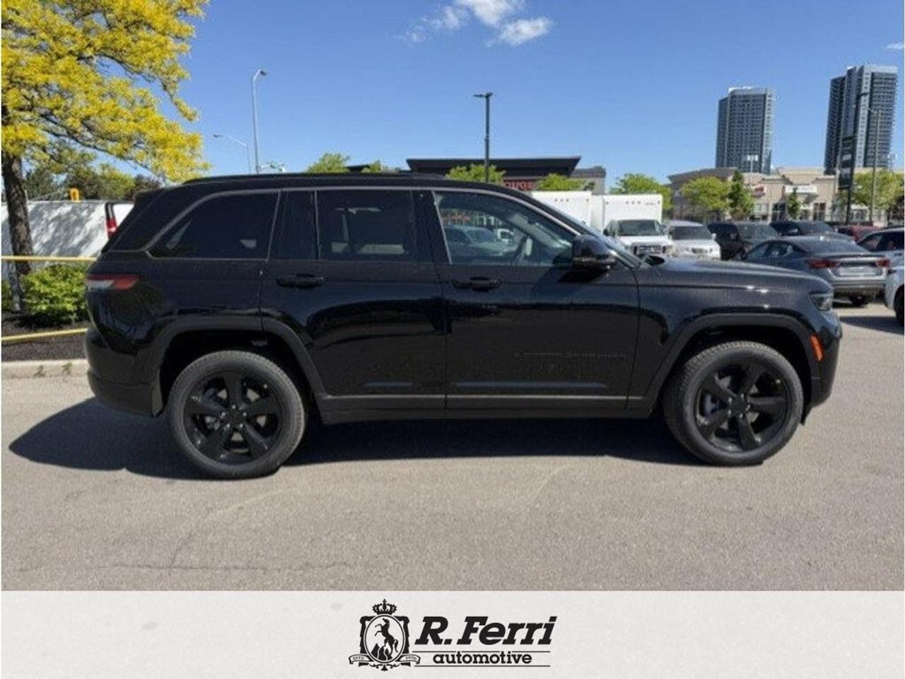 2026 Jeep Grand Cherokee Base 4dr 4x4 Photo