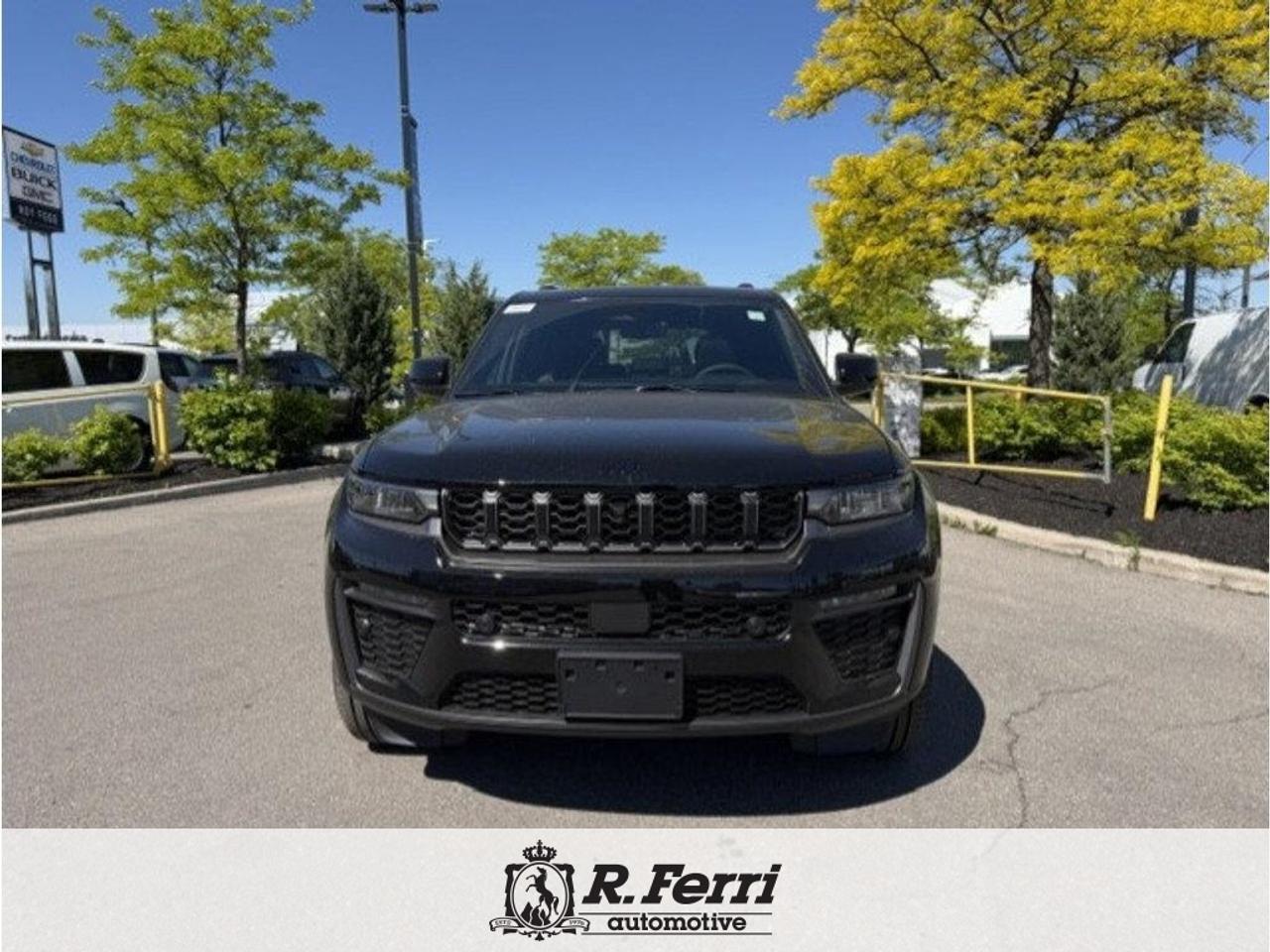 2026 Jeep Grand Cherokee Base 4dr 4x4 Photo