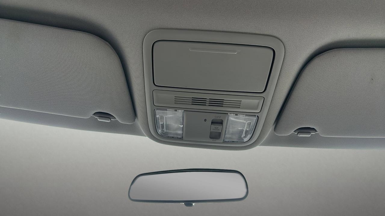 2016 Honda Odyssey 4DR WGN SE Photo