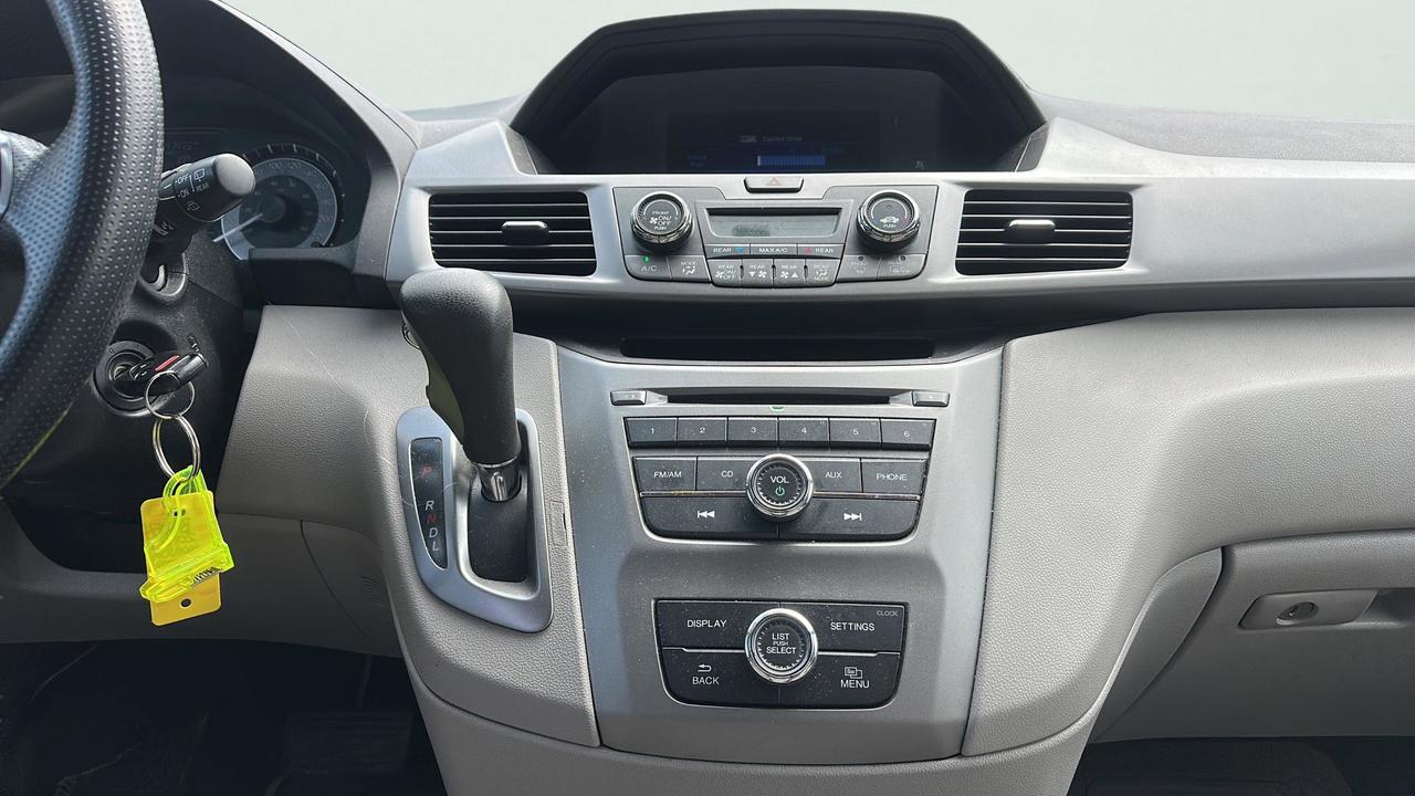 2016 Honda Odyssey 4DR WGN SE Photo