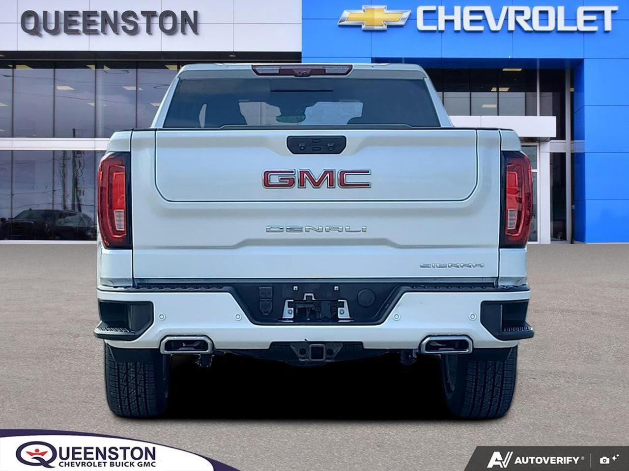 2024 GMC Sierra 1500 Denali   4 NEW TIRES   DURAMX   SUNROOF   NOCLAIMS Photo