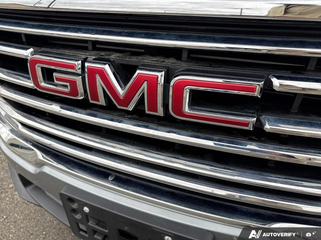 2024 GMC Terrain SLT AWD   NO CLAIMS   LEATHER   HTD WHEEL Photo