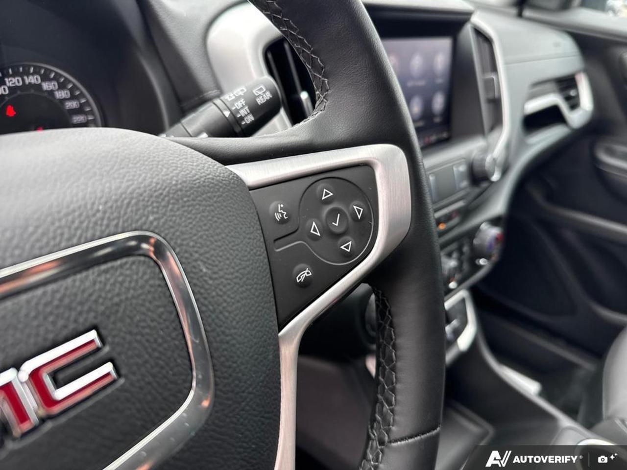 2024 GMC Terrain SLT AWD   NO CLAIMS   LEATHER   HTD WHEEL Photo