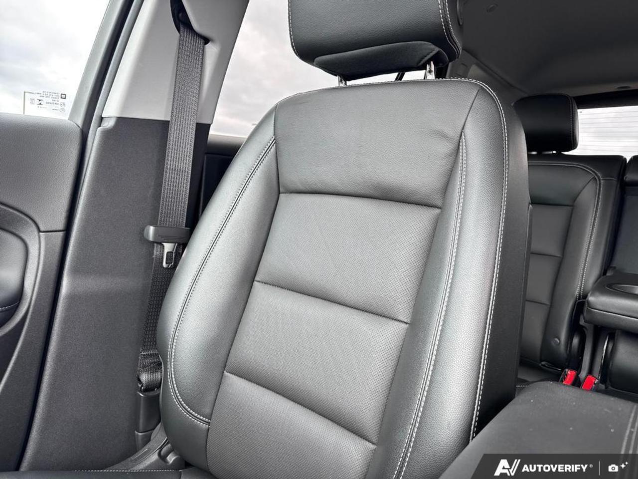 2024 GMC Terrain SLT AWD   NO CLAIMS   LEATHER   HTD WHEEL Photo