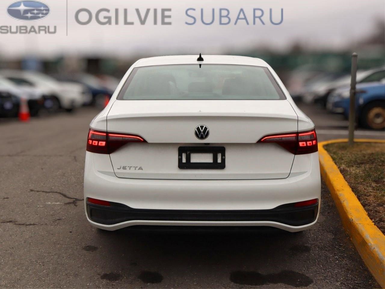2024 Volkswagen Jetta Comfortline (A8) 4dr Sedan Photo