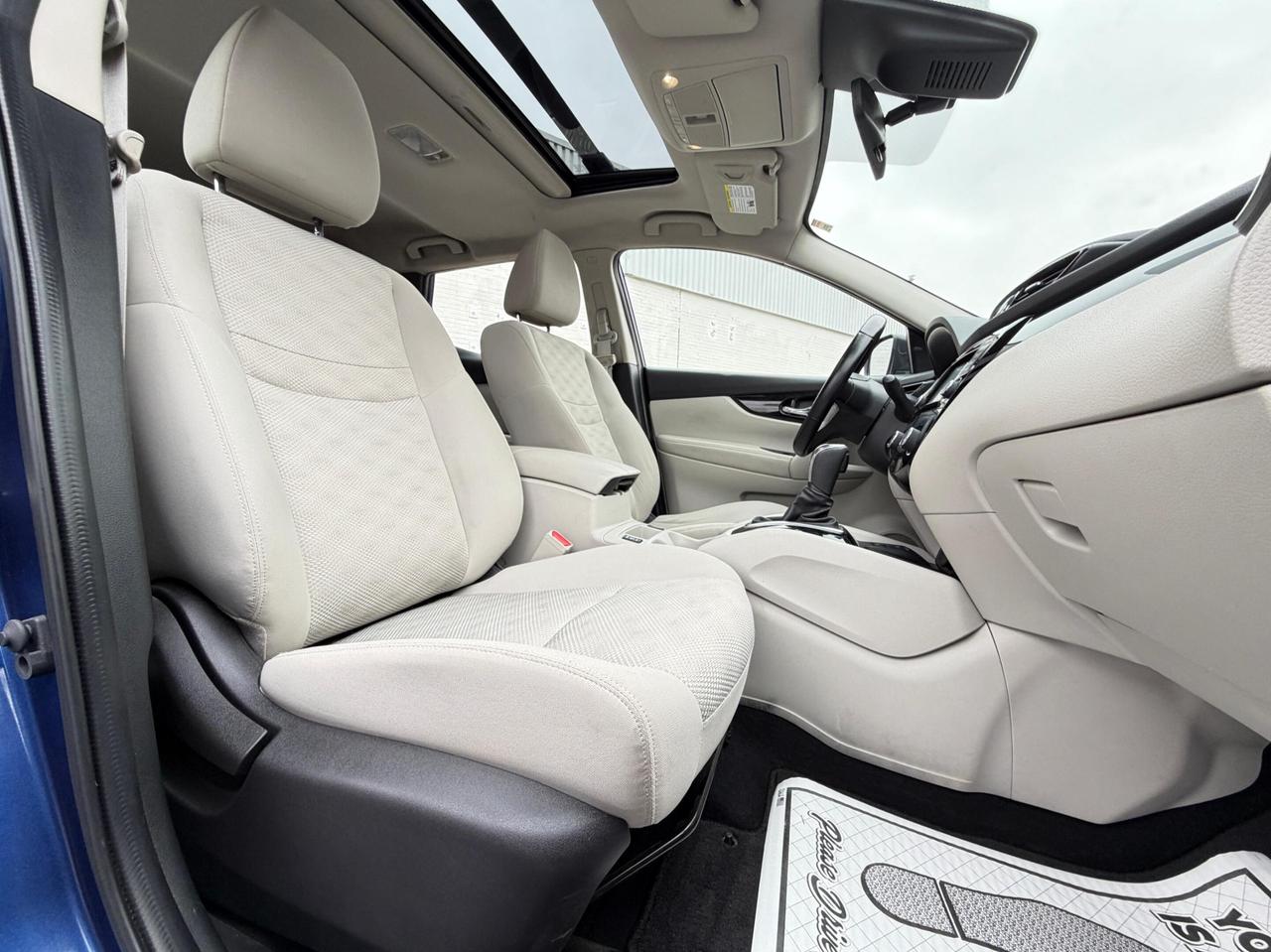 2022 Nissan Qashqai SV   AWD    SUNROOF   NO ACCIDENT Photo