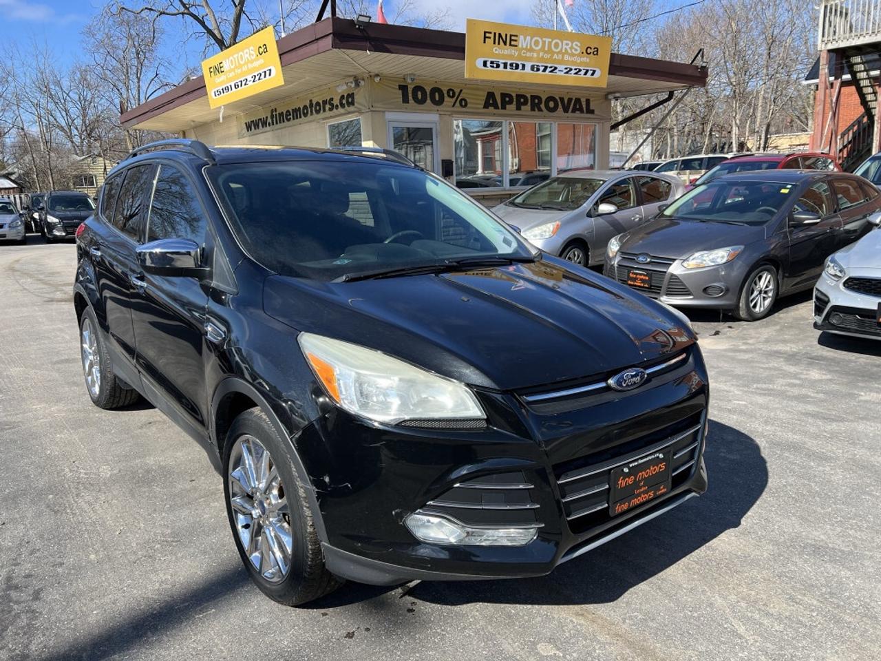 2015 Ford Escape SE 4dr AWD Automatic Photo0