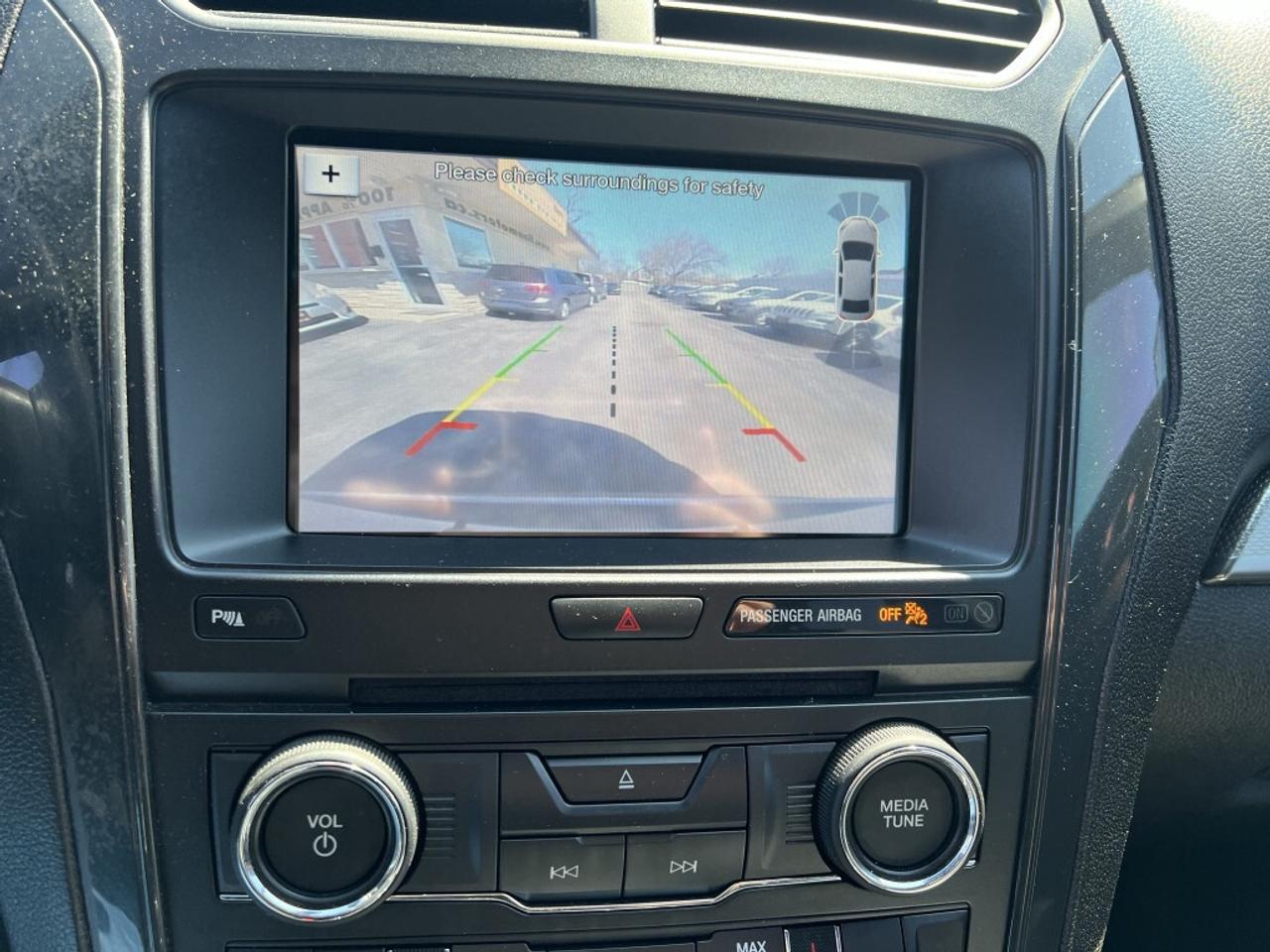 2018 Ford Explorer XLT 4dr 4x4 Automatic Photo