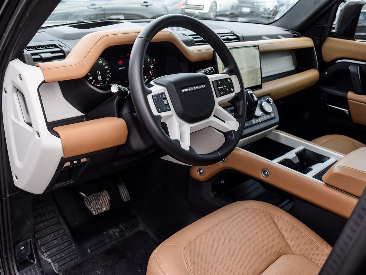 2025 Land Rover Defender X-Dynamic SE Photo