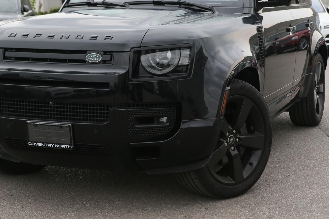 2025 Land Rover Defender X-DYNAMIC SE -DYNAMIC SE Photo