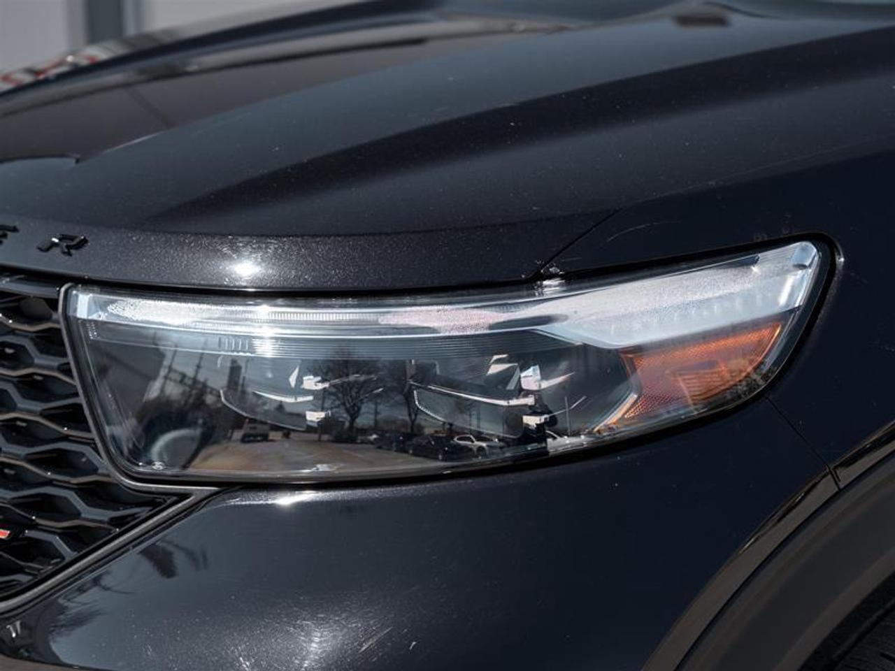 2023 Ford Explorer ST Photo