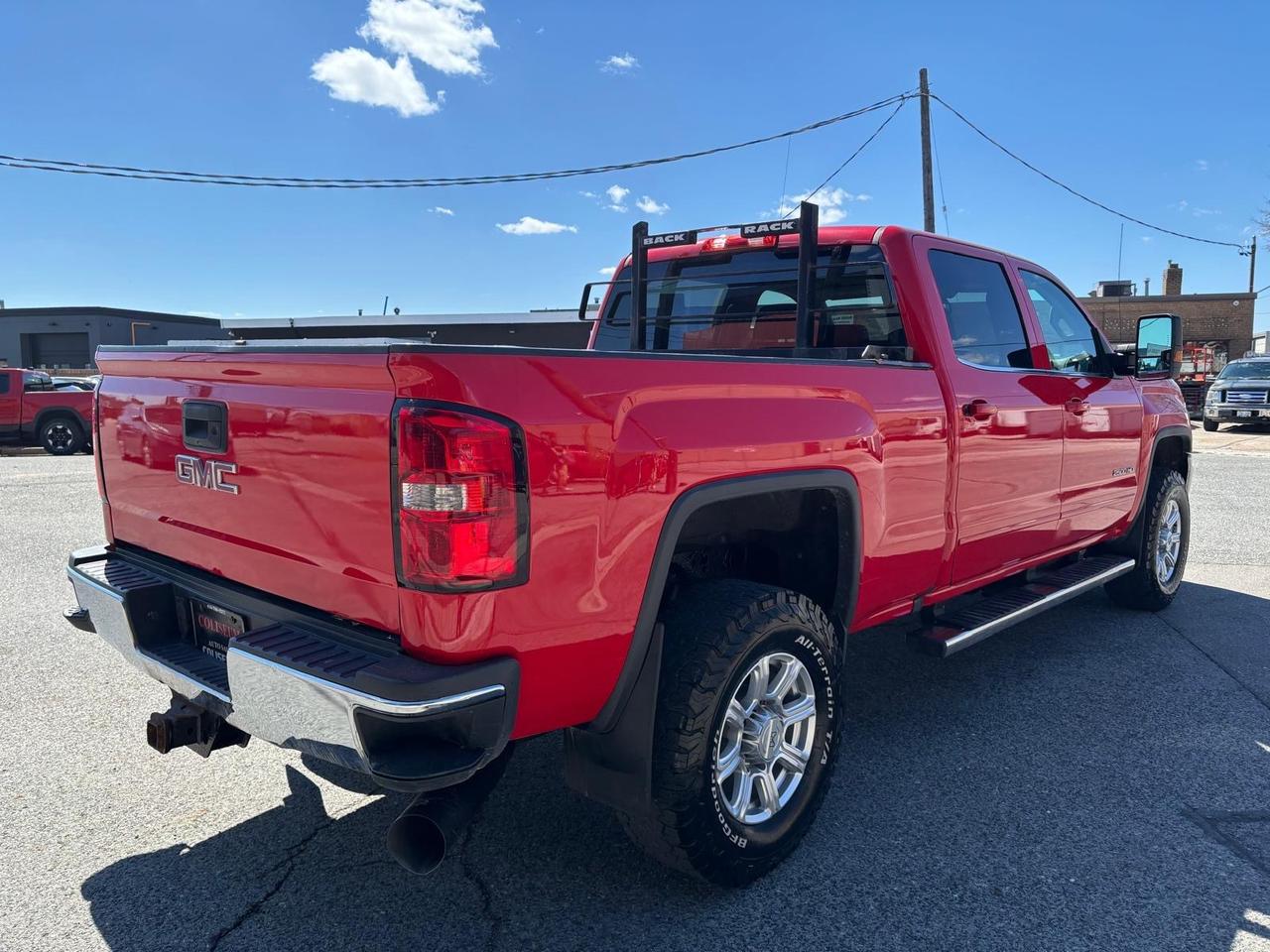 2016 GMC SIERRA 2500HD SLE 4X4 **6.6L DURAMAX DIESEL-CREW CAB-CERTIFIED** Photo