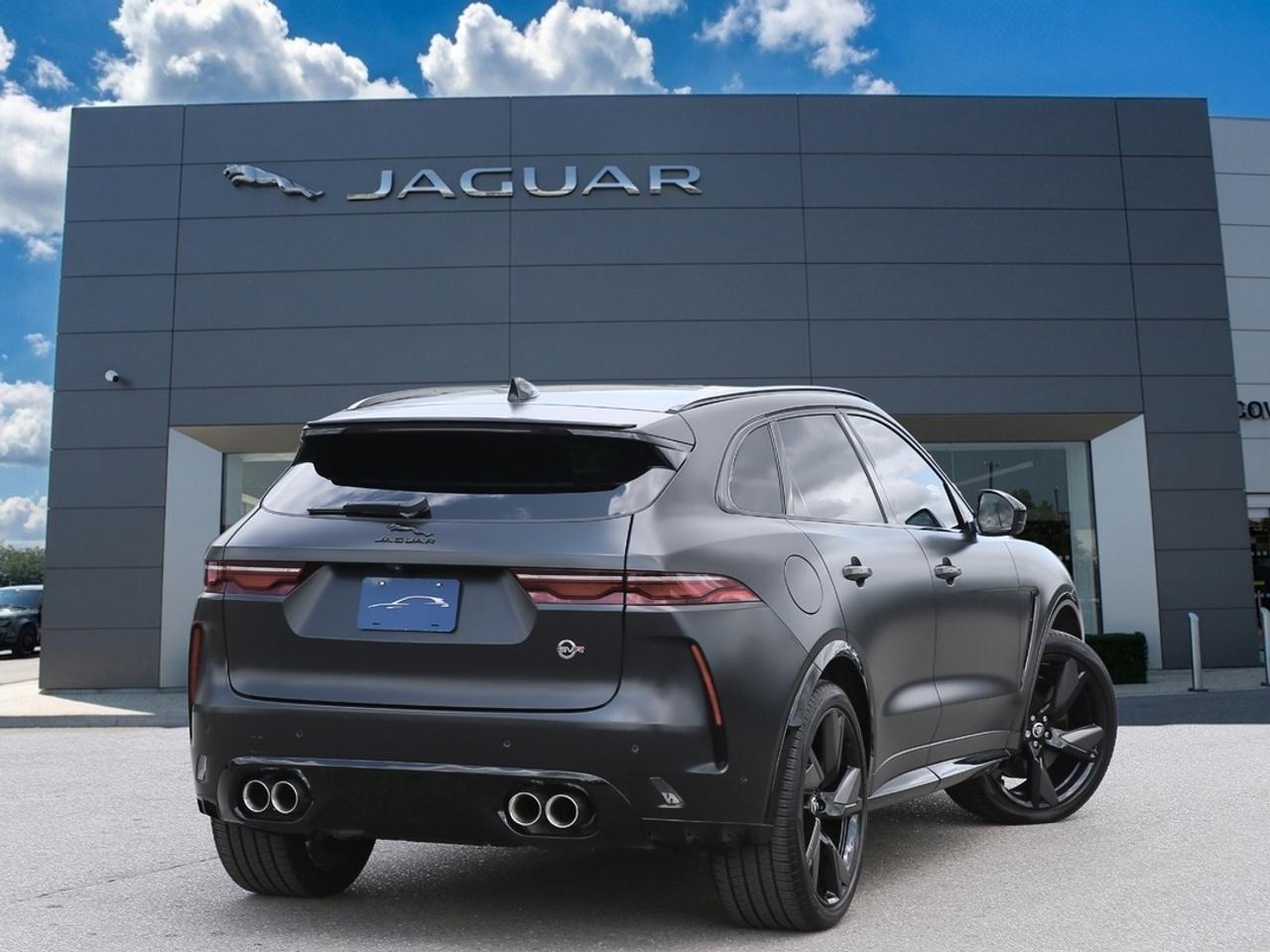 2024 Jaguar F-PACE SVR 542 HP SUPERCHARGED V8   SVR PERFORMANCE   MERIDIAN? AUDIO   PANORAMIC ROOF   ULTIMATE BRITISH PERFORMANCE SUV Photo