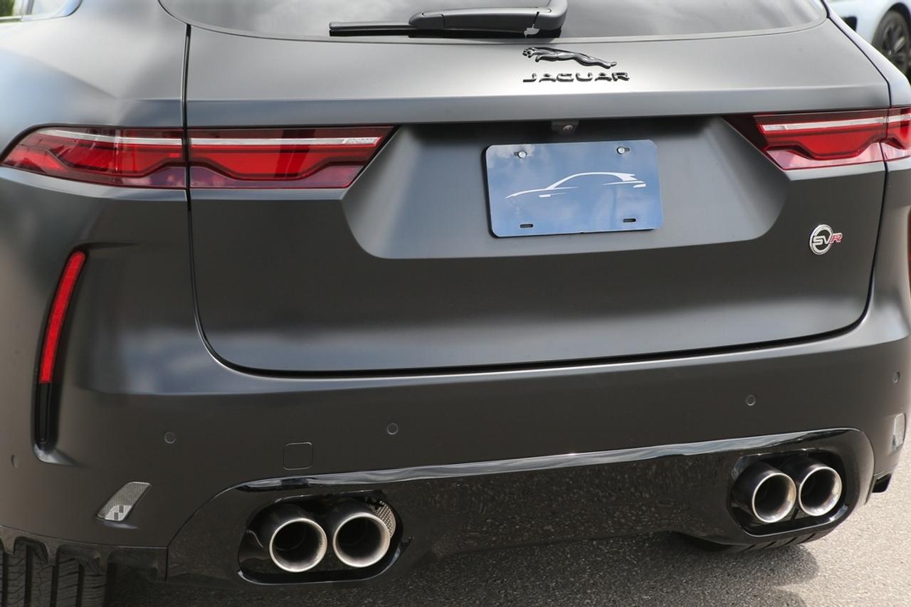 2024 Jaguar F-PACE SVR 542 HP SUPERCHARGED V8   SVR PERFORMANCE   MERIDIAN? AUDIO   PANORAMIC ROOF   ULTIMATE BRITISH PERFORMANCE SUV Photo