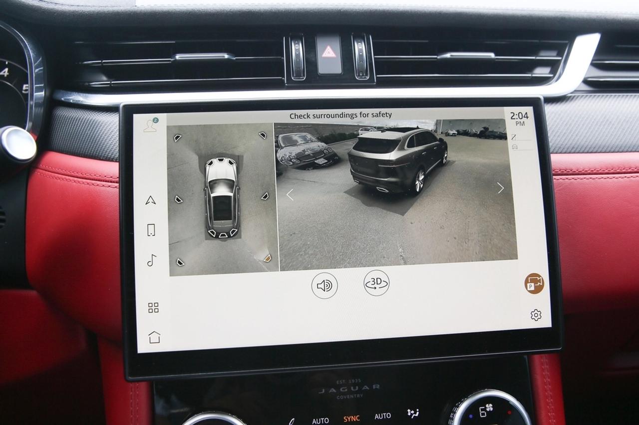 2024 Jaguar F-PACE SVR 542 HP SUPERCHARGED V8   SVR PERFORMANCE   MERIDIAN? AUDIO   PANORAMIC ROOF   ULTIMATE BRITISH PERFORMANCE SUV Photo