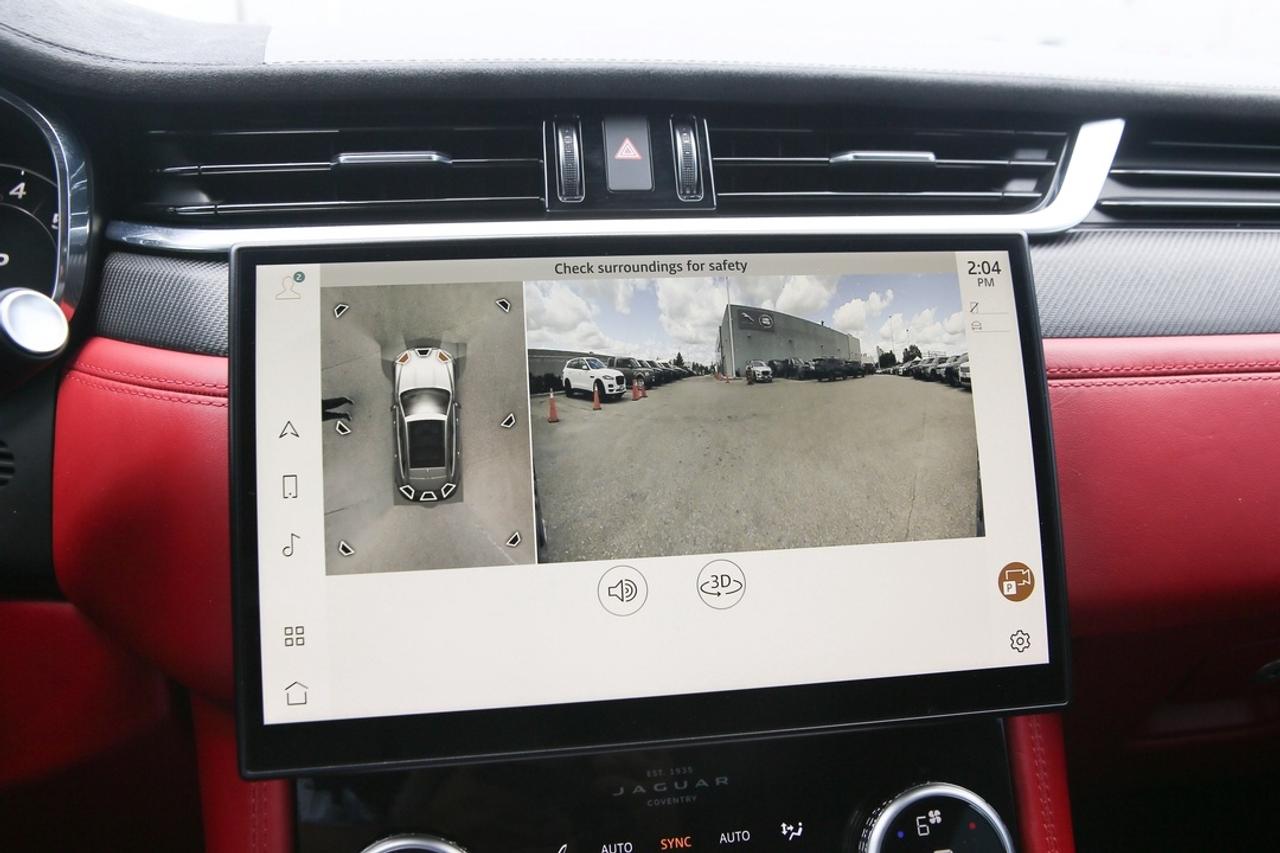 2024 Jaguar F-PACE SVR 542 HP SUPERCHARGED V8   SVR PERFORMANCE   MERIDIAN? AUDIO   PANORAMIC ROOF   ULTIMATE BRITISH PERFORMANCE SUV Photo