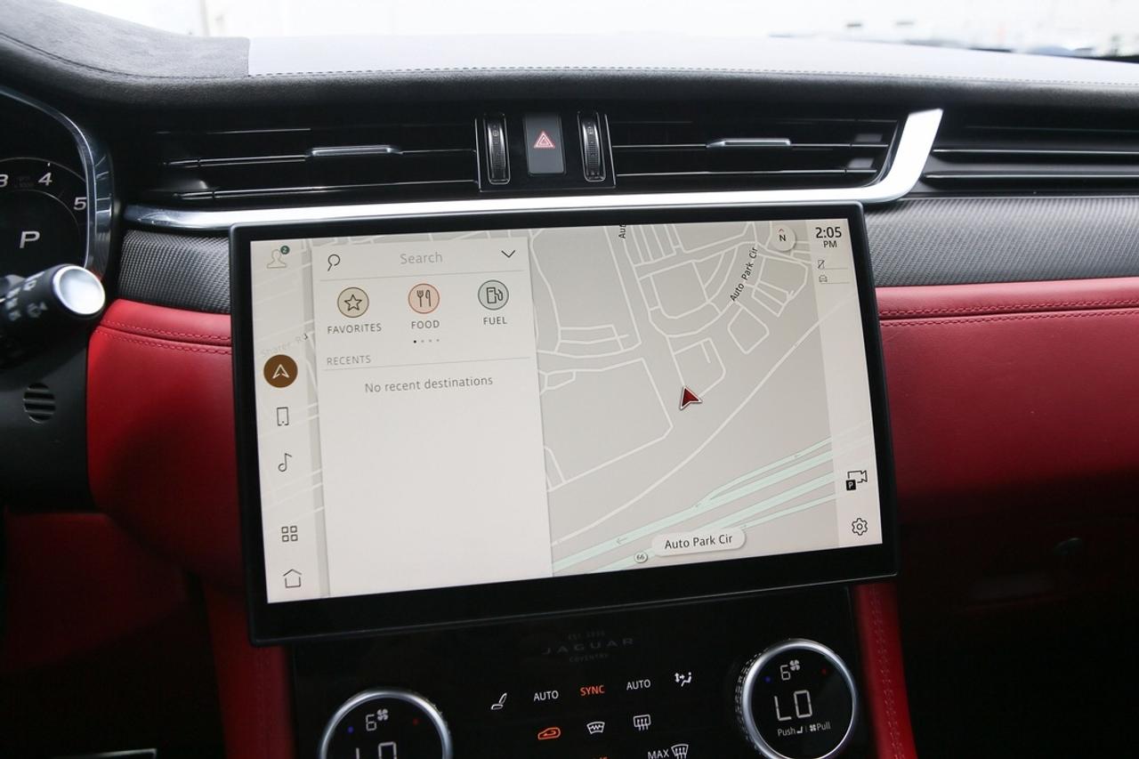 2024 Jaguar F-PACE SVR 542 HP SUPERCHARGED V8   SVR PERFORMANCE   MERIDIAN? AUDIO   PANORAMIC ROOF   ULTIMATE BRITISH PERFORMANCE SUV Photo