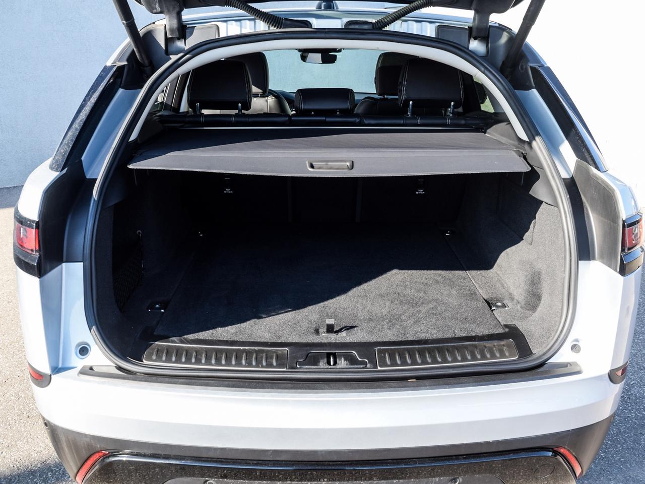 2023 Land Rover Range Rover Velar S Photo