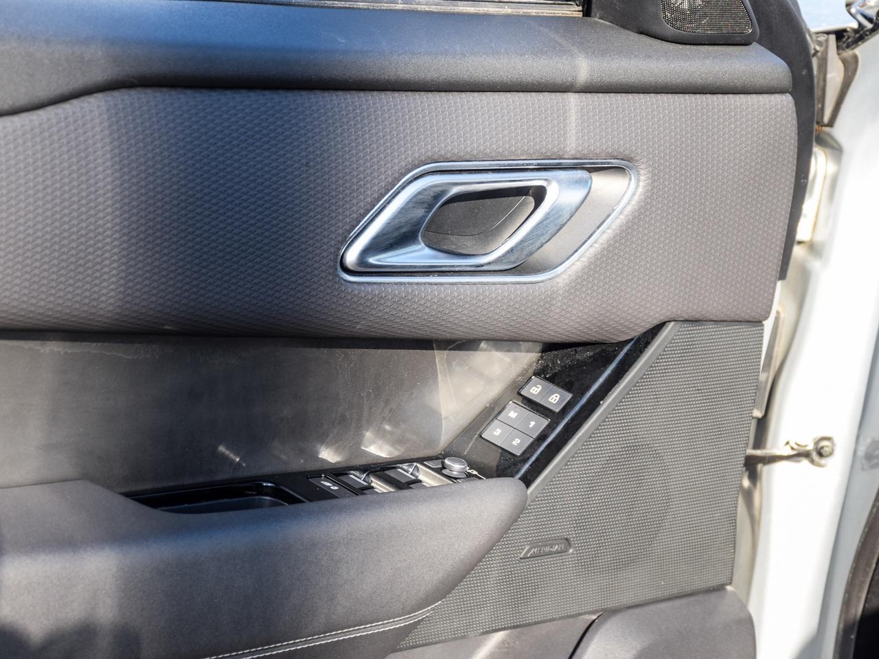 2023 Land Rover Range Rover Velar S Photo