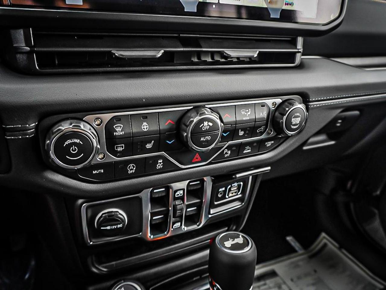 2026 Jeep Wrangler  Photo