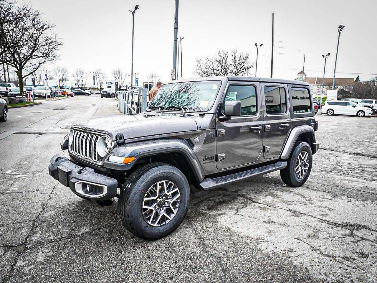 2026 Jeep Wrangler  Photo4