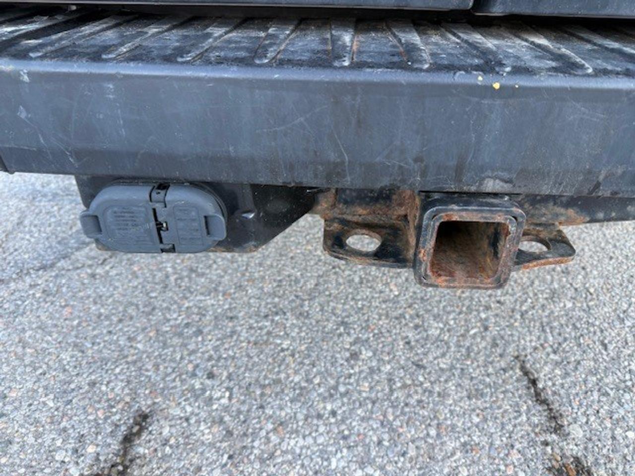 2020 Ford Transit Cargo Van Extended T-150 with Divider, Certified. Photo