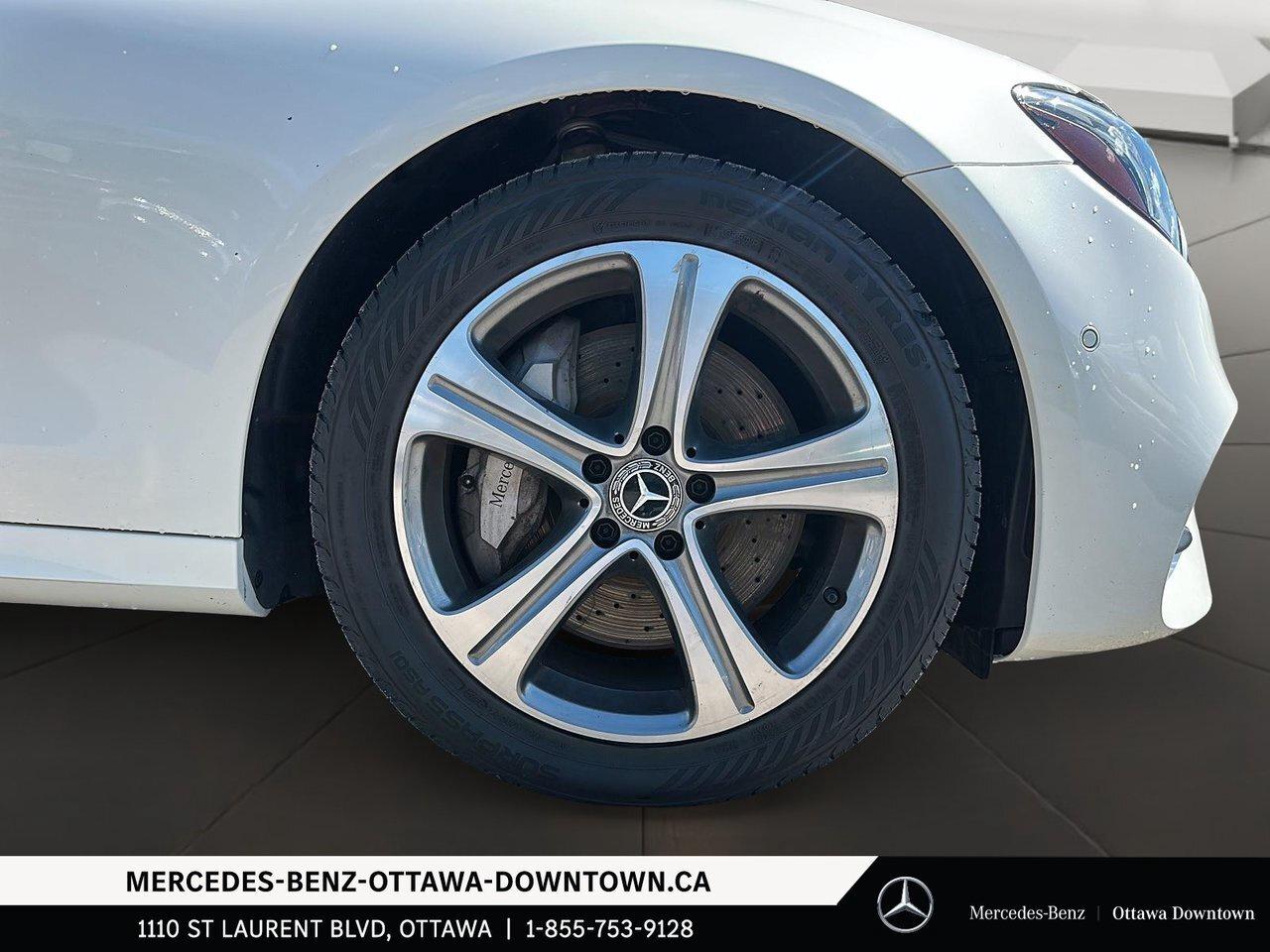 2017 Mercedes-Benz E400 4MATIC Sedan Premium Package   Designo Diamond Whi Photo