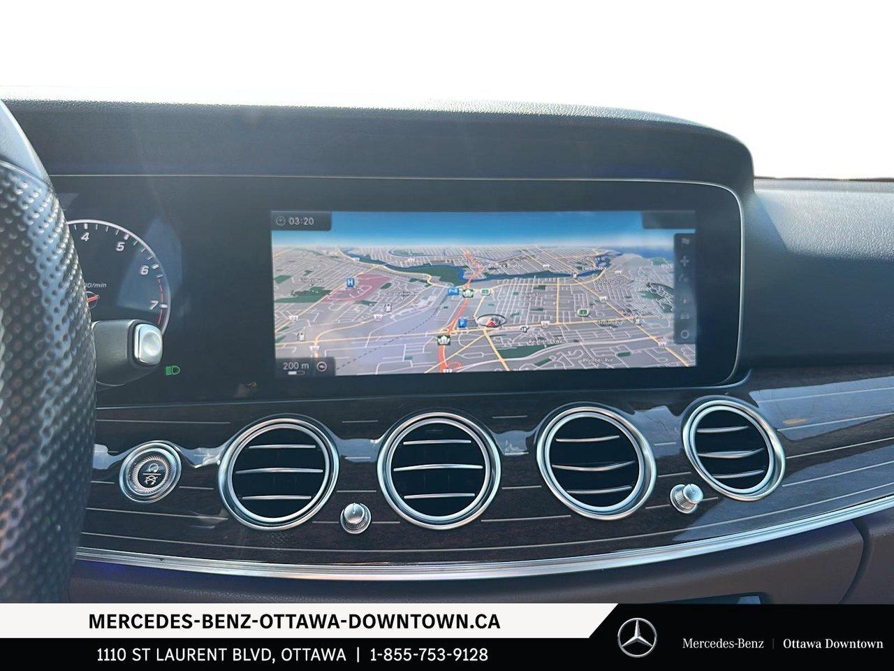 2017 Mercedes-Benz E400 4MATIC Sedan Premium Package   Designo Diamond Whi Photo
