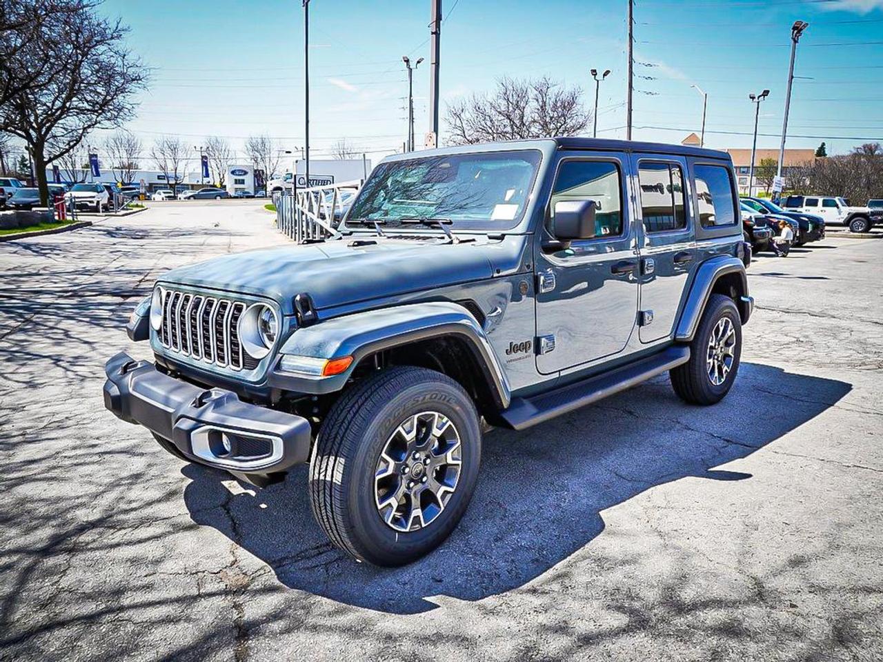 2026 Jeep Wrangler  Photo4