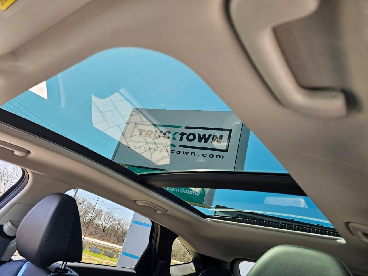 2024 Hyundai Tucson Plug-In Hybrid Ultimate 4dr All-Wheel Drive Photo