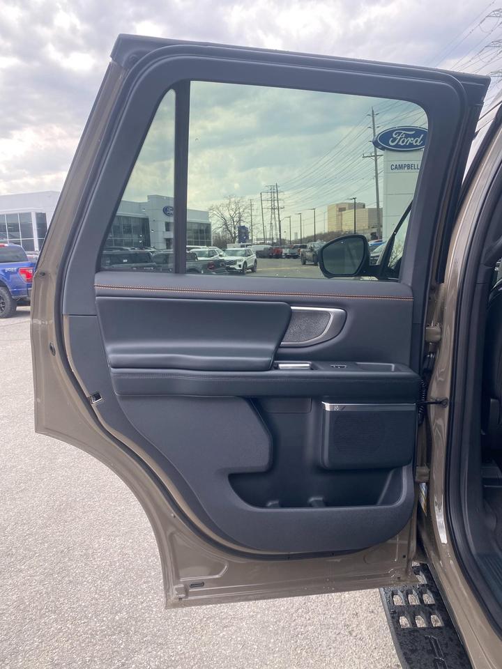 2026 Ford Expedition Tremor 4dr 4x4 Photo