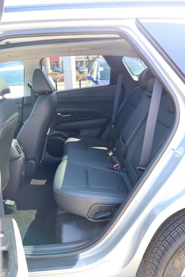 2025 Hyundai Tucson Preferred w/Trend Package 4dr All-Wheel Drive Photo