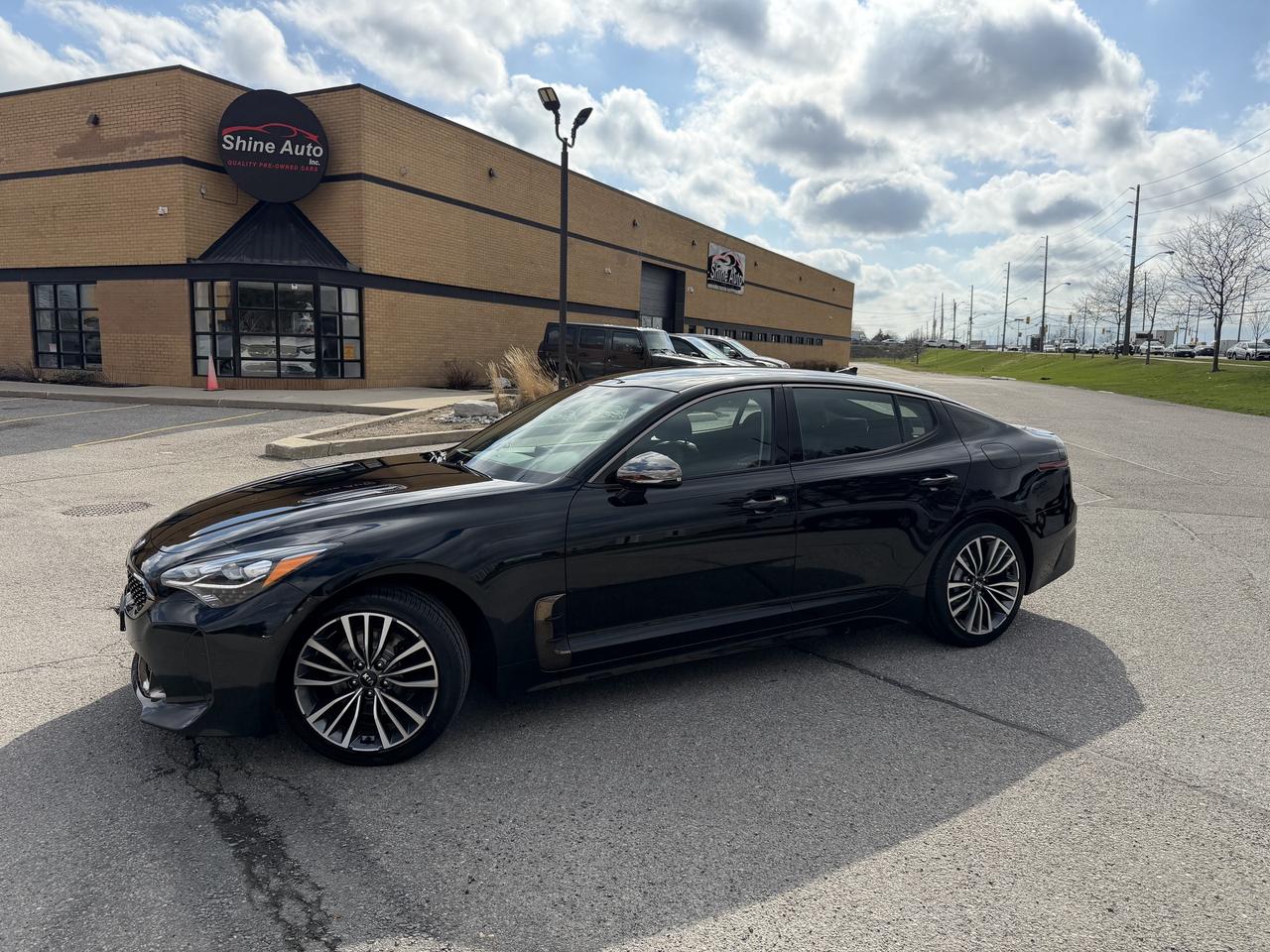 2019 Kia Stinger GT-Line AWD Leather Brand new Brakes & Tires Photo0