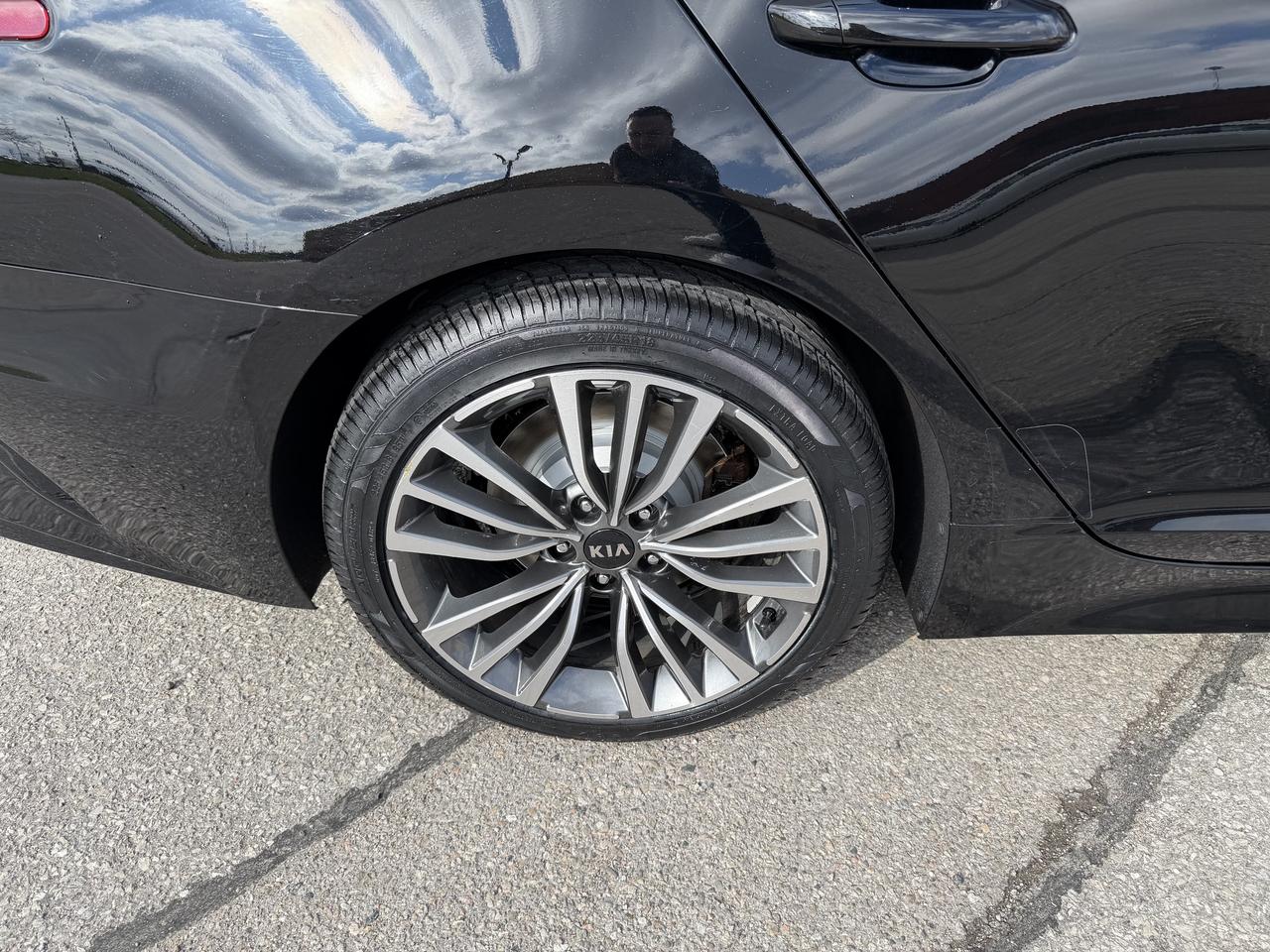 2019 Kia Stinger GT-Line AWD Leather Brand new Brakes & Tires Photo