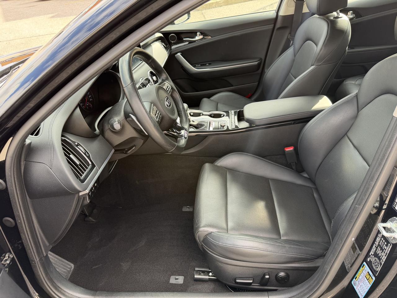 2019 Kia Stinger GT-Line AWD Leather Brand new Brakes & Tires Photo