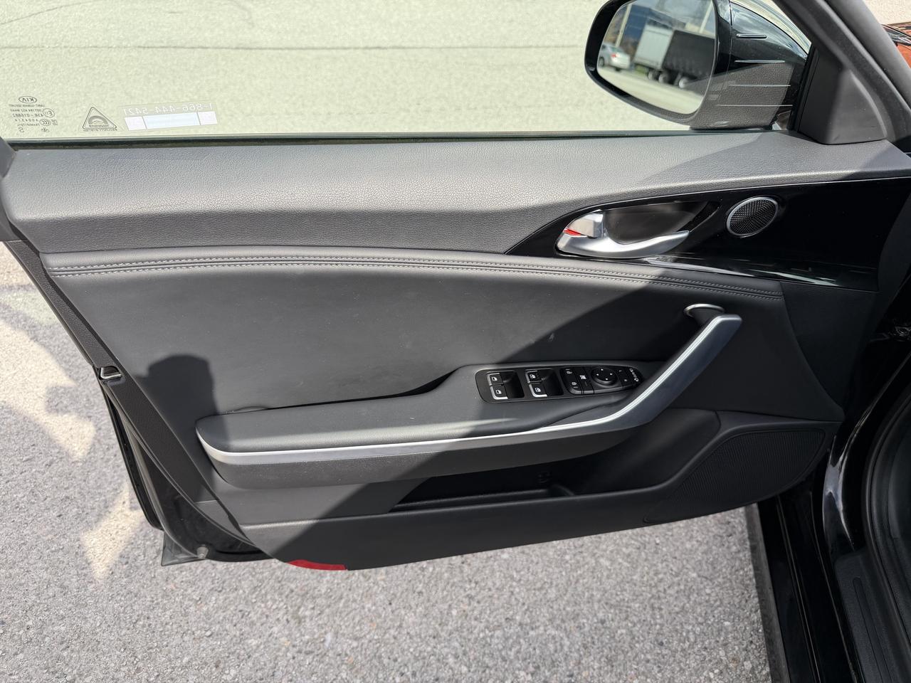 2019 Kia Stinger GT-Line AWD Leather Brand new Brakes & Tires Photo