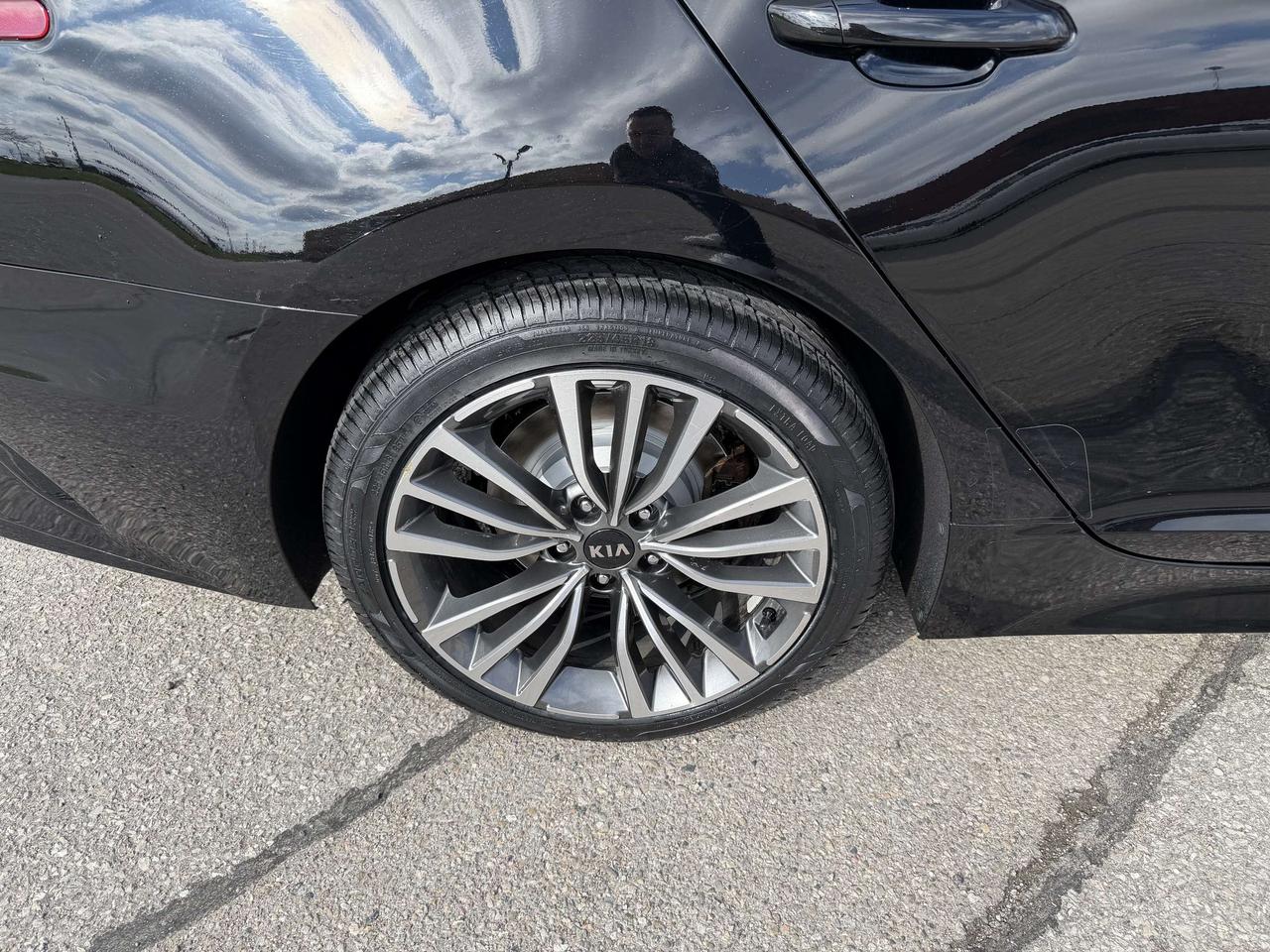 2019 Kia Stinger GT-Line AWD Leather Brand new Brakes & Tires Photo