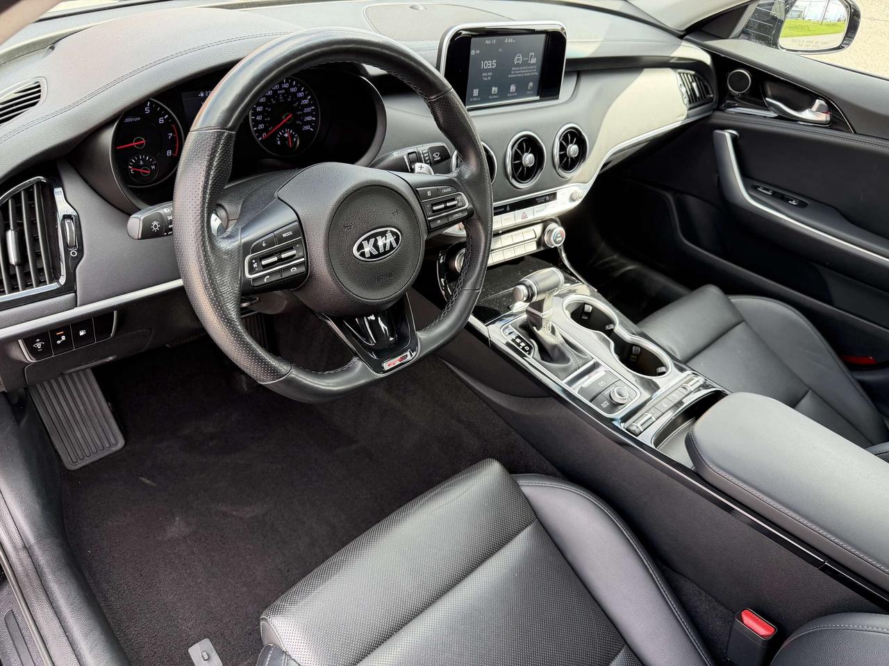 2019 Kia Stinger GT-Line AWD Leather Brand new Brakes & Tires Photo