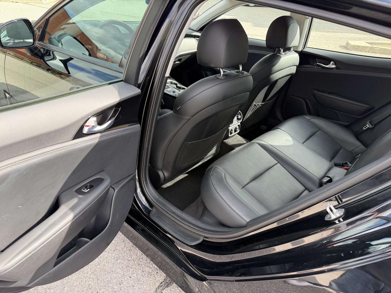 2019 Kia Stinger GT-Line AWD Leather Brand new Brakes & Tires Photo