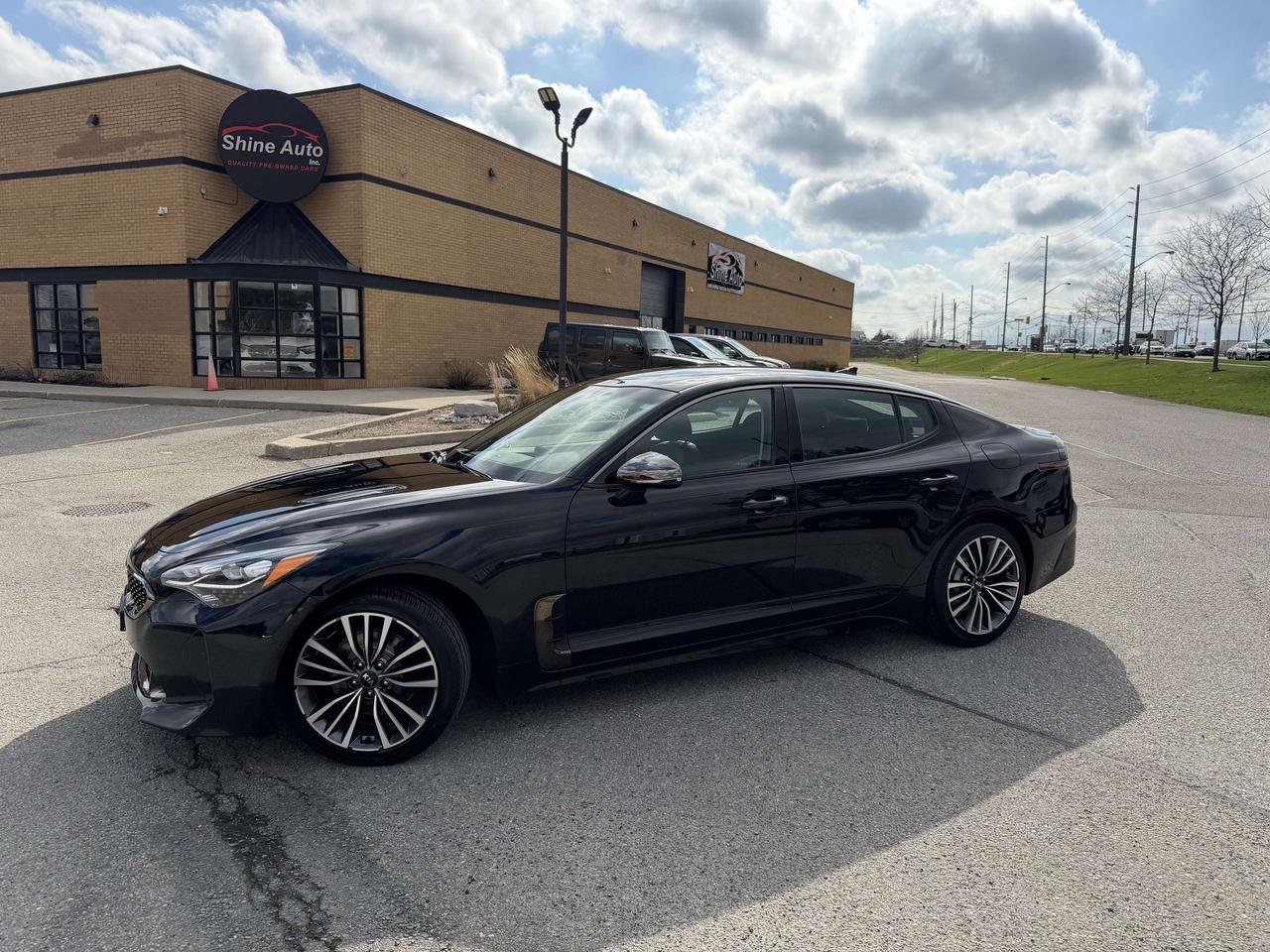 2019 Kia Stinger GT-Line AWD Leather Brand new Brakes & Tires Photo0