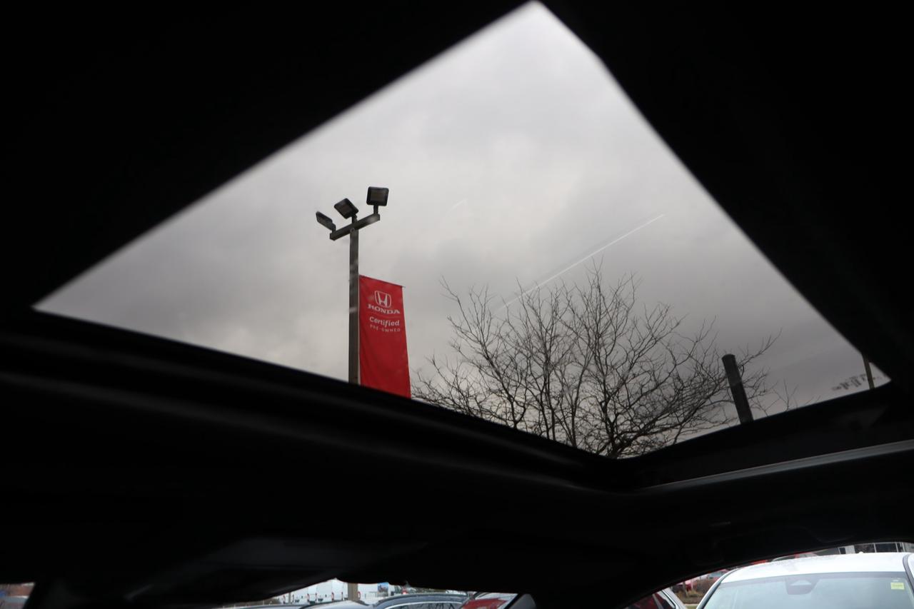 2024 Honda CR-V Hybrid Touring 4dr All-Wheel Drive Photo