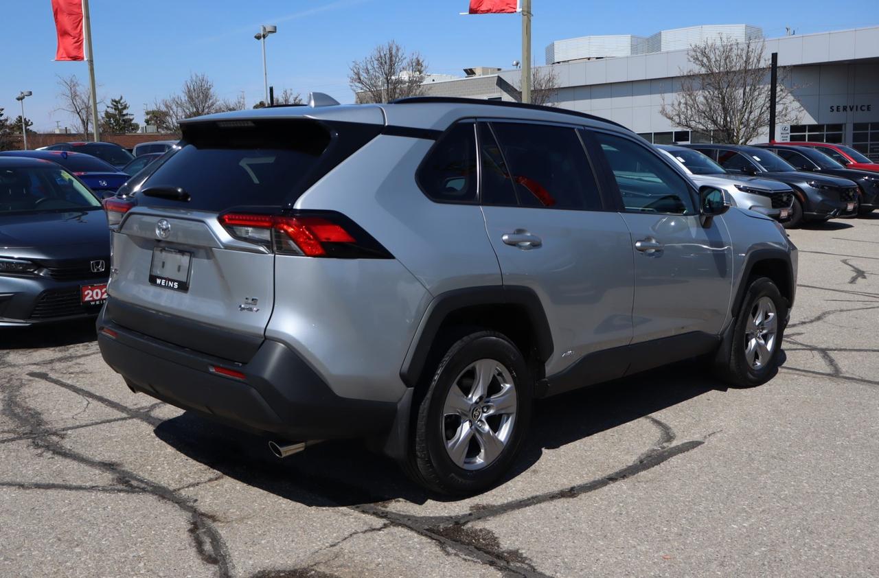 2025 Toyota RAV4 Hybrid LE 4dr All-Wheel Drive Photo4