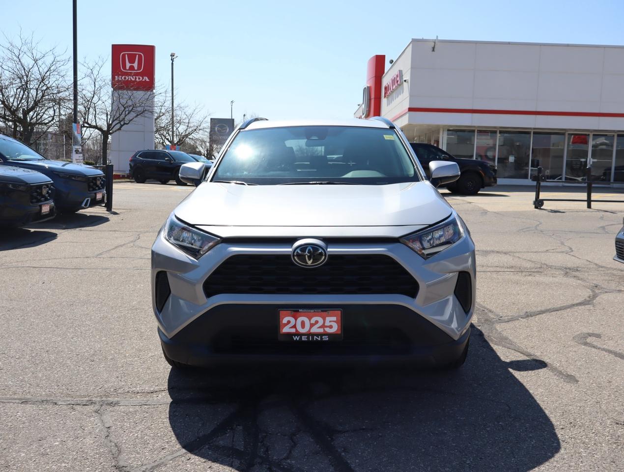 2025 Toyota RAV4 Hybrid LE 4dr All-Wheel Drive Photo