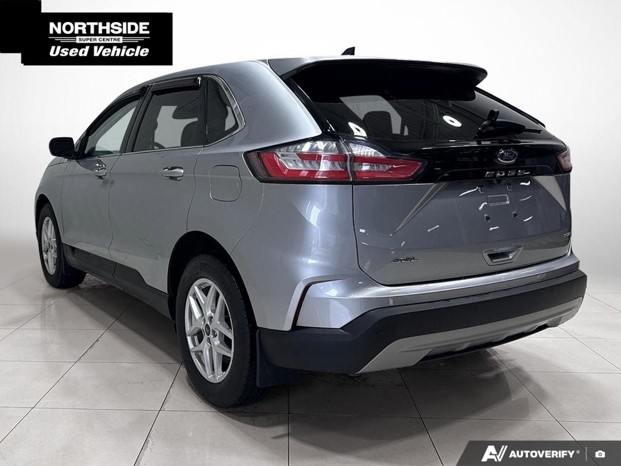 2022 Ford Edge SEL 4dr All-wheel Drive Photo4