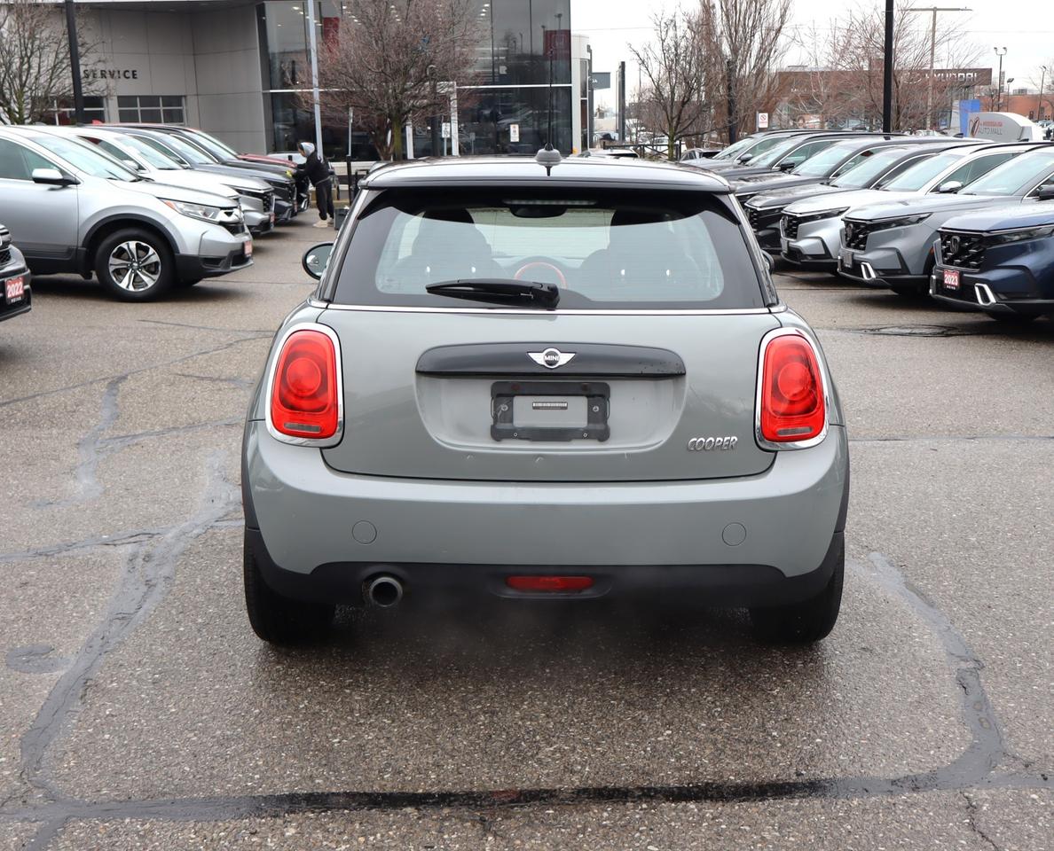 2017 MINI 3 Door Cooper 2dr Hatchback Photo