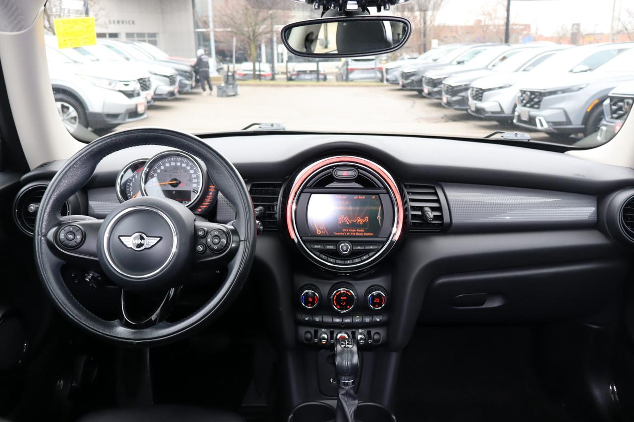 2017 MINI 3 Door Cooper 2dr Hatchback Photo